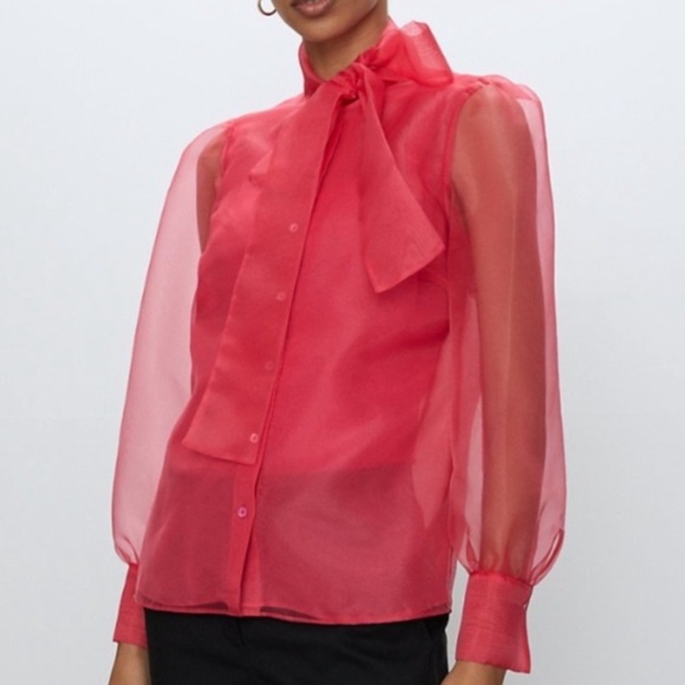 Babaton blouse